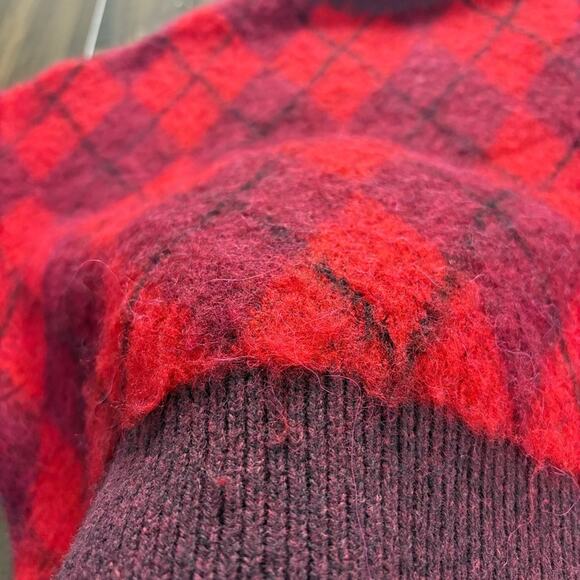 Zara Size S Red Knit Long Sleeve Sweater Chevron Argyle, Ribbed Hem & Cuffs - Picture 5 of 16